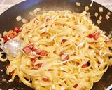 Hình bước làm 4 của món Mì Ý Sốt Kem Phô Mai