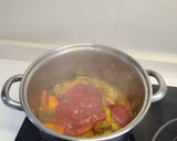 Foto del paso 4 de la receta: Patatas guisadas con costillas. Carmen de Jaén