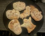 Foto del paso 7 de la receta: Muñequitos Pizza de Halloween