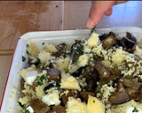 Foto del paso 8 de la receta: Ensalada de cuscús, berenjena asada, queso feta y manzana