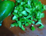 A picture of step 3 of Hariyali Pav bhaji.