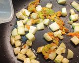 Cukkinikrémes spagetti mentával és citrommal/ Spaghetti con le zucchine recept fázis 7 fotója