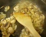 A picture of step 10 of Mushroom Cream Pasta.