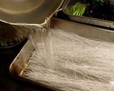 A picture of step 2 of Mapo Tofu-style Cellophane Noodles (Medium Spicy).