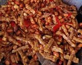 Foto langkah ke 3 dari resep Sambal Goreng Kering Tempe.
