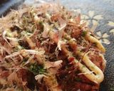 A picture of step 7 of Low-Sugar Okonomiyaki-Style Okara Pancakes.