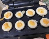 A picture of step 4 of Cup Cheese Bread.