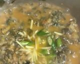 A picture of step 7 of Gobhi Palak gosht.