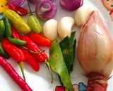 Foto langkah ke 1 dari resep Cumi Masak Kecombrang.