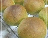 A picture of step 4 of Fresh Basil Sauce.