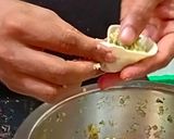 मोमोज़ (फ्राइड) Momos (fried) recipe in Hindi रेसिपी चरण 6 फोटो