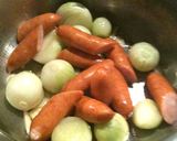 A picture of step 3 of Cabbage Pot-au-feu.