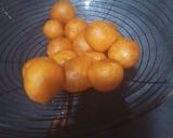 Foto langkah ke 4 dari resep Bola ubi goreng ala miss decdec.
