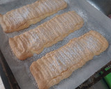 Foto del paso 4 de la receta: Coca de soletilla con manzana caramelizada, crema y azúcar quemada