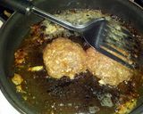 A picture of step 2 of Grandma's Salisbury Steaks and Gravy.