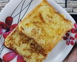 A picture of step 5 of Classic French Toast.