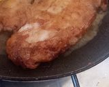 A picture of step 3 of Pan fried fish.