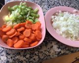 Foto del paso 1 de la receta: Estofado de cola de res