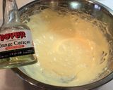 A picture of step 3 of Refreshing! Natsumikan Cake.