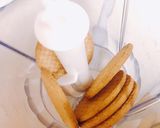 A picture of step 6 of Healthy Yoghurt Baked Cheesecake (low calories & low carb) witho.