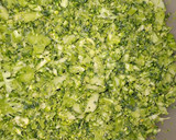 Foto del paso 1 de la receta: Tortilla de brócoli con queso