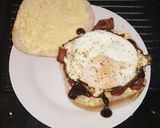 A picture of step 8 of Tex's Bacon & Egg Butty 🐷🍳 🍞.