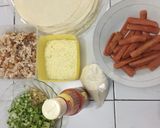 Foto langkah ke 1 dari resep Kebab Ayam Sosis.