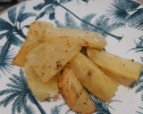 Foto langkah ke 3 dari resep Potato Wedges.