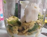 Foto del paso 6 de la receta: Dip light de aguacate y queso de untar