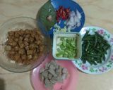 Foto langkah ke 1 dari resep Tumis Tempe Kacang Panjang.
