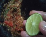 Foto langkah ke 5 dari resep Ayam Geprek Sambal Setan.