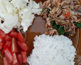 Foto langkah ke 3 dari resep Tongkol Suwir Kemangi.