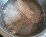 A picture of step 1 of Maggi Chinese bowl.
