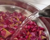 A picture of step 2 of Rose infused water.