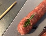 Une image de l'étape 2 de Saucisses de Toulouse grillées aux tomates,romarin et épices.