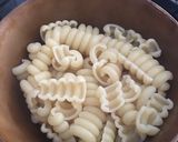 Foto langkah ke 1 dari resep Maklor saos cream bayam (makaroni telor).