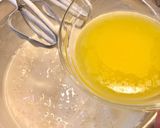 Foto del paso 7 de la receta Bizcocho de leche de coco y Maizena con almíbar de licor de coco