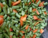 Foto langkah ke 2 dari resep Tumis buncis tahu wortel.