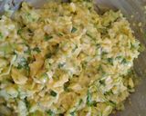 A picture of step 2 of Cabbage pakoda.