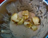 A picture of step 3 of Banana smoothie.