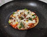 ওভার লোডেড পিৎজা(over loaded pizza recipe in bengali) রেসিপির ধাপ 7 ছবি