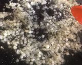Foto del paso 3 de la receta Fideuà de rape, calamares y gambones