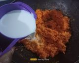 A picture of step 1 of Carrot Halwa Modak.