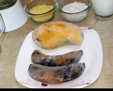 A picture of step 1 of Mango Samoothei.