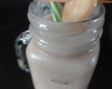 A picture of step 2 of Banana pan cake with banana shake.