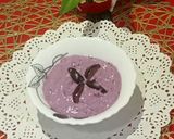 A picture of step 3 of Black currant Srikhand.