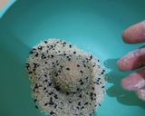 Foto langkah ke 4 dari resep Donat Mochi Pisang.