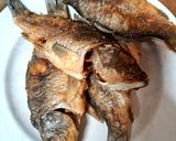 Foto langkah ke 1 dari resep Ikan Mas Kuah Kuning.