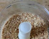 A picture of step 3 of Homemade almond butter.