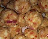 A picture of step 25 of Yam balls, step by step on how to make it.